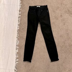 $128 Madewell Black 8” Skinny Jeans